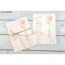 ΠΡΟΣΚΛΗΤΗΡΙΟ ΒΑΠΤΙΣΗΣ ΜΕ ΛΟΥΛΟΥΔΙ ΡΟΖ ΣΕ ΦΑΚΕΛΟ ΑΝΟΙΚΤΟ ΡΟΖ ΜΠΙ-5580
